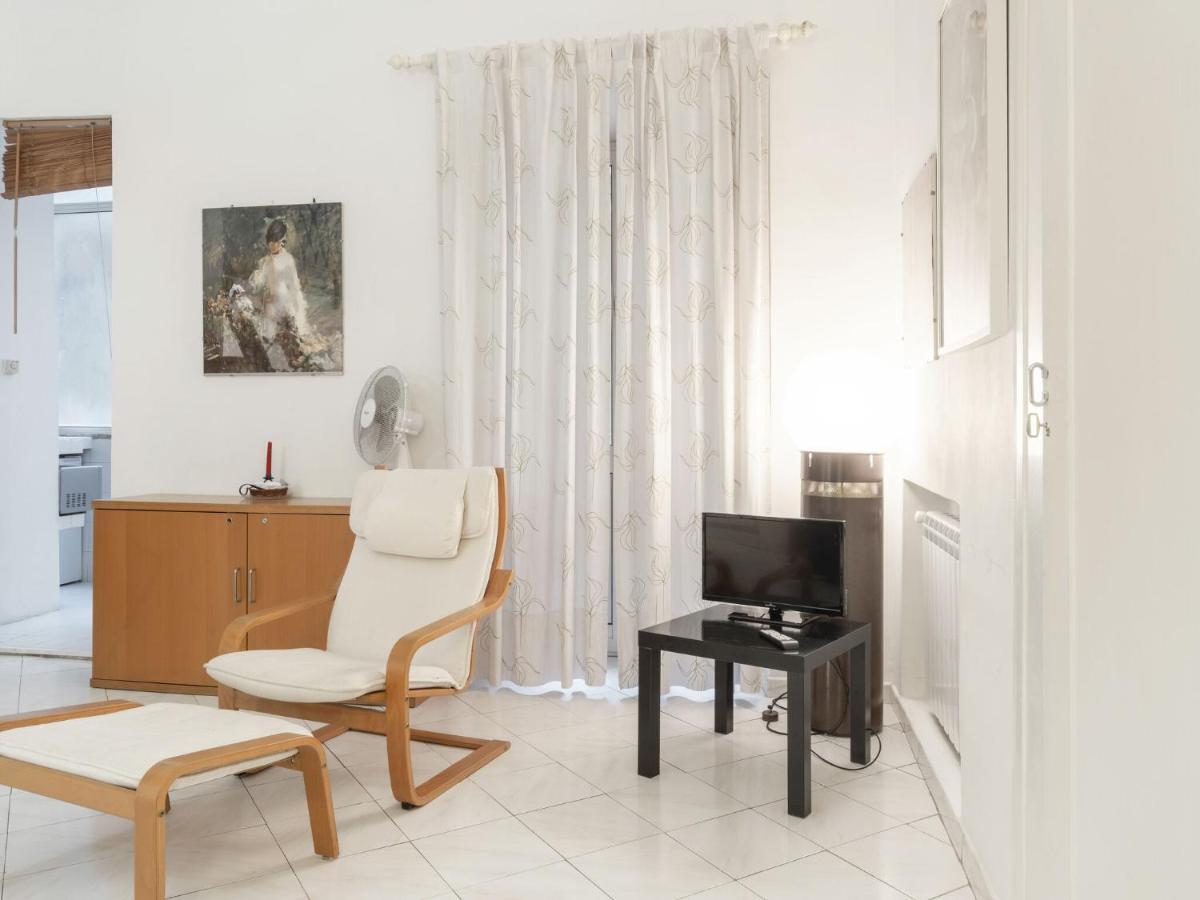Holiday home Cosy In With Mezzanine Rome