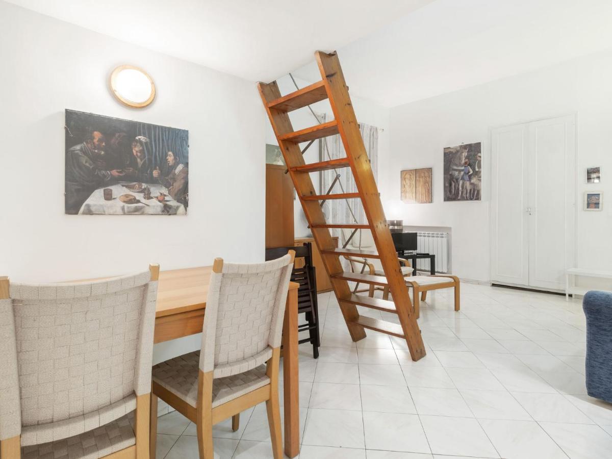Cosy In With Mezzanine Ferienhaus *